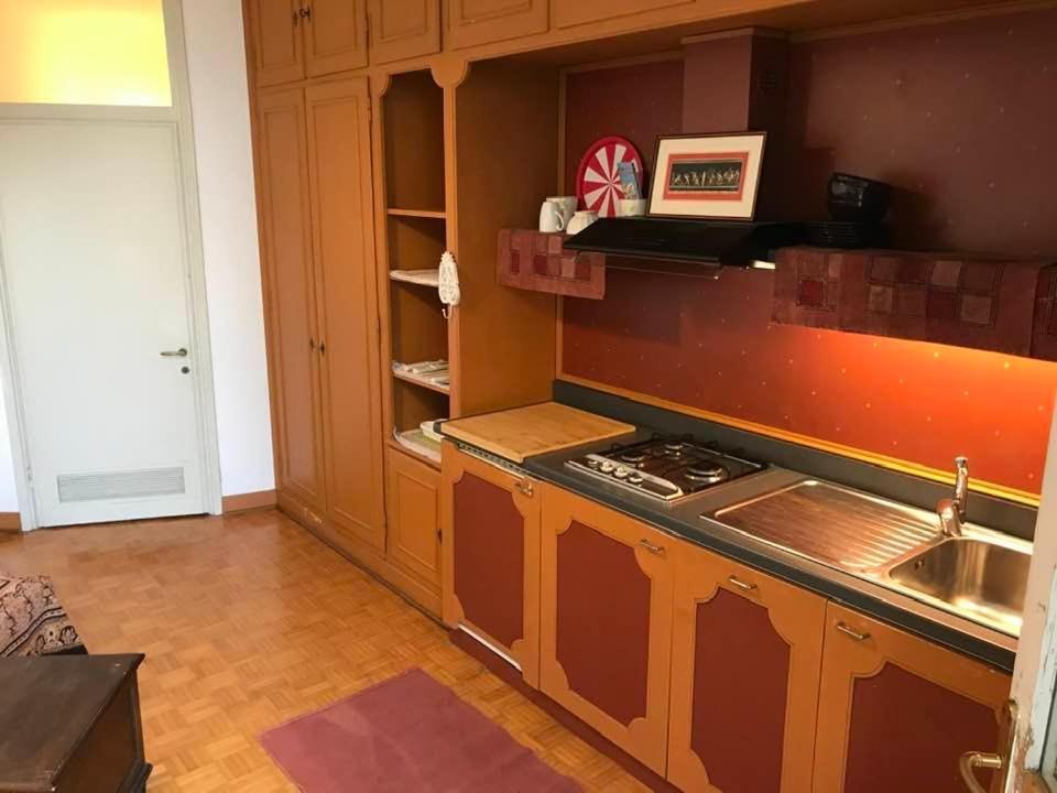 Xampilla'S Business City Mini Apartment Bassano Bassano del Grappa Bagian luar foto